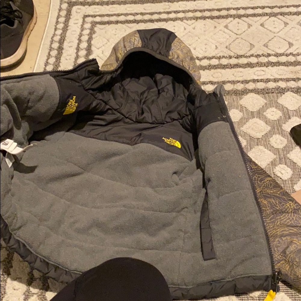 Northface puffer cost ski jacket 3t